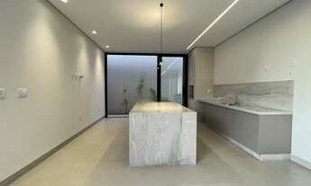 Imagem 7: Casa térrea à venda no Ipanema – 2 quartos, suíte e churrasqueira em Patos de Minas