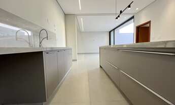 Imagem 5: Casa térrea à venda no Ipanema – 2 quartos, suíte e churrasqueira em Patos de Minas