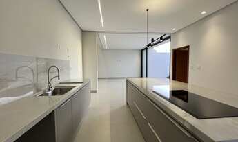 Imagem 4: Casa térrea à venda no Ipanema – 2 quartos, suíte e churrasqueira em Patos de Minas