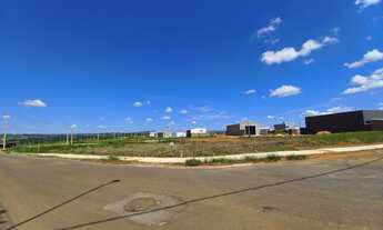 Imagem: Terreno Amplo - Jardim Itália