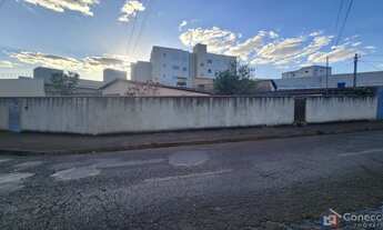 Imagem 3: Terreno de Esquina à Venda na Vila Garcia – Patos de Minas