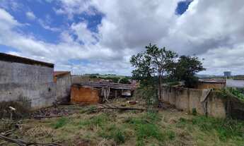 Imagem: Terreno à Venda no Bairro Vila Rosa em