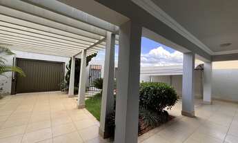 Imagem: Casa à Venda no Jardim Centro em Patos