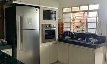 Imagem 7: Apartamento Duplex à Venda no Bairro Vila Garcia – 3 Quartos, Suíte e 250m² – Patos de Min