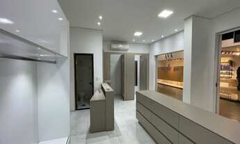 Imagem 3: Galeria Cristina - Loja Comercial à Venda no Centro de Patos de Minas – Renda Mensal de R