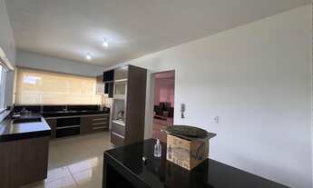 Imagem 4: Casa à Venda no Bairro Caiçaras – 2 Quartos, 1 Suíte, Lote de 660 m² – Patos de Minas