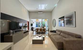 Imagem 2: Casa de Alto Padrão à Venda no Bairro Eldorado em Patos de Minas com Energia Solar