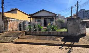 Imagem: Casa à Venda no Bairro Nossa Senhora das