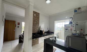 Imagem 2: Apartamento com Suíte à Venda no Bairro Laranjeiras em Patos de Minas-MG Imóvel com 2 Qu