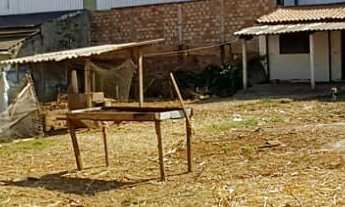 Imagem 2: Lote + Casa nos Fundos à Venda no Bairro Planalto – Patos de Minas