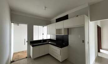 Imagem 6: Casa à Venda no Bairro Afonso Queiroz, Patos de Minas - 3 Dormitórios e Espaço Gourmet