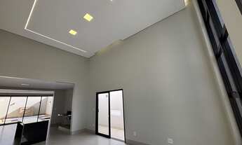 Imagem 4: Casa Alto Padrão à Venda no Campos Elíseos em Patos de Minas – 3 Quartos, Piscina e Área G