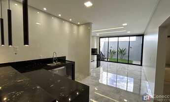 Imagem 7: Casa à Venda em Patos de Minas - 3 Quartos, Suíte com Closet e Área Gourmet