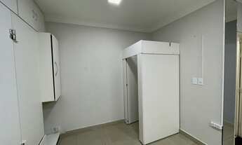 Imagem 4: Galeria Cristina - Loja Comercial à Venda no Centro de Patos de Minas – Galeria Daniela Cr