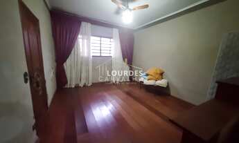 Imagem 2: Casa à venda no bairro Centro - Cravinhos/SP