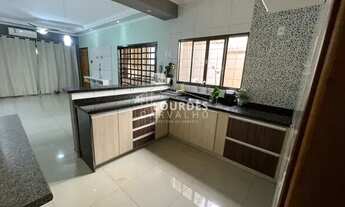 Imagem 3: Casa Padrão á venda - 3 dormitórios - Bairro Planalto Verde