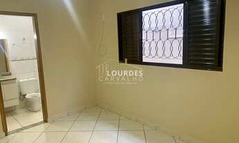 Imagem 7: Casa Reformada - 03 Dormitórios