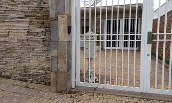 Imagem 2: Casa à venda no bairro Centro - Botucatu/SP