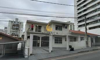 Imagem: Casa em Barreiros, São José/SC