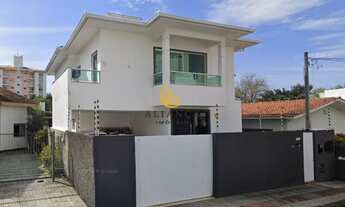 Imagem: Casa em Estreito, Florianópolis/SC
