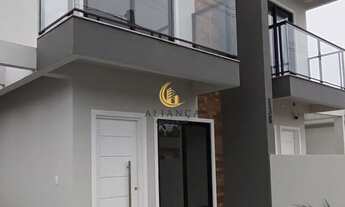 Imagem: Sobrado em Forquilhas, São José/SC