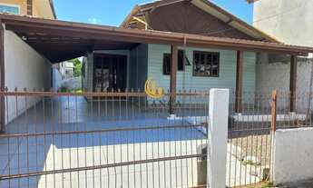 Imagem: Casa em Forquilhas, São José/SC