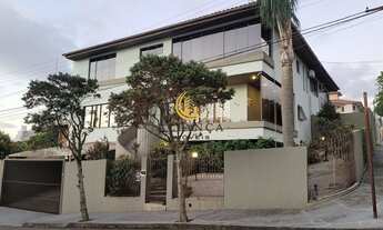 Imagem: Casa em Coqueiros, Florianópolis/SC