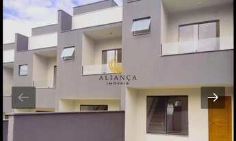 Imagem: Sobrado em Potecas, São José/SC