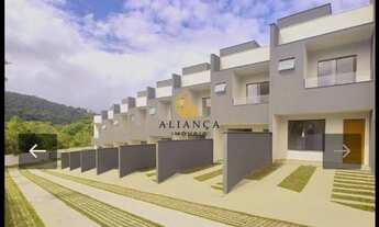 Imagem 6: Sobrado em Potecas, São José/SC