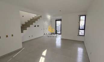 Imagem 2: Sobrado em Areias, São José/SC