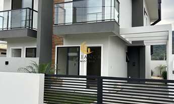 Imagem: Sobrado em Forquilhas, São José/SC