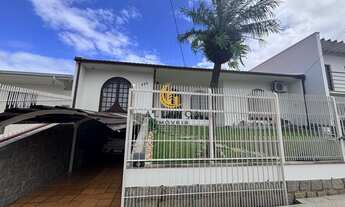 Imagem: Casa em Barreiros, São José/SC