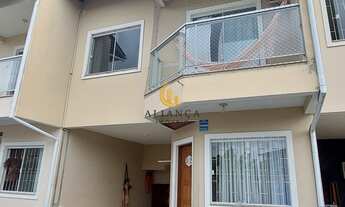 Imagem: Sobrado em Forquilhas, São José/SC