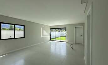 Imagem 6: Casa Sobrado com 3 dormitórios à venda no bairro Quintino em Timbó/SC