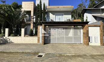 Imagem: Casa com 3 dormitórios à venda no bairro