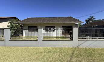 Imagem 1: Casa com 3 dormitórios à venda, 250,76m² no bairro das Capitais em Timbó-SC