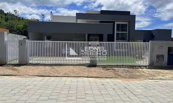 Imagem: Casa Belíssima com design moderno em Rodeio