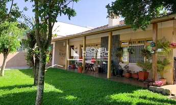 Imagem: Casa à venda, 1 dormitório e 2 suítes