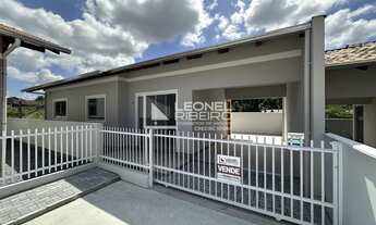 Imagem: Casa à venda com 2 dormitórios no bairro