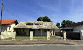 Imagem: Casa com 3 dormitórios à venda no bairro