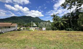 Imagem: Terreno à venda, 900m² no bairro Dona