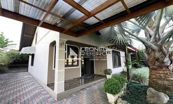 Imagem: Casa com 3 dormitórios à venda no bairro