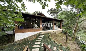 Imagem 2: Casa à venda com 4 dormitórios, 224 m² no bairro Alto Cedros em Rio dos Cedros-SC