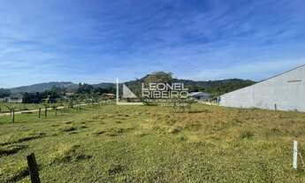 Imagem: Terreno à venda no bairro Das Nações