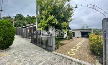 Imagem: Casa com 3 dormitórios à venda no bairro