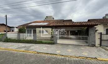 Imagem 2: Casa com 3 dormitórios à venda, 286 m² no bairro Imigrantes em Timbó/SC