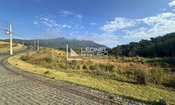 Imagem: Terreno à venda, 338,35 m² no bairro Araponguinhas