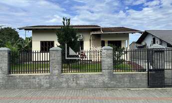 Imagem: Casa com 3 dormitórios à venda, 178,20m²