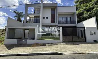 Imagem 2: Casa com 3 dormitórios (1 suíte) à venda, 260,00 m² no bairro dos Estados em Timbó-SC