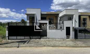 Imagem: Casa à venda com 3 dormitórios, 180 m²